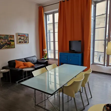 Apartamento Le 22 - Maison Carre *